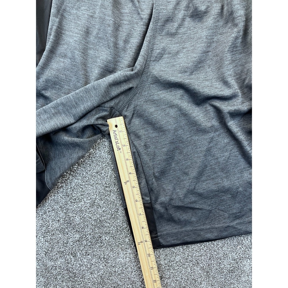 Legend Shorts Mens M Performance Active Fit Elastic Smoke Heather Waist Gray NWT - Picture 9 of 12